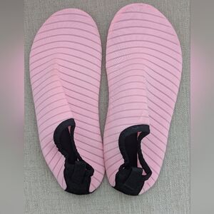 Pink Women's Water Shoes